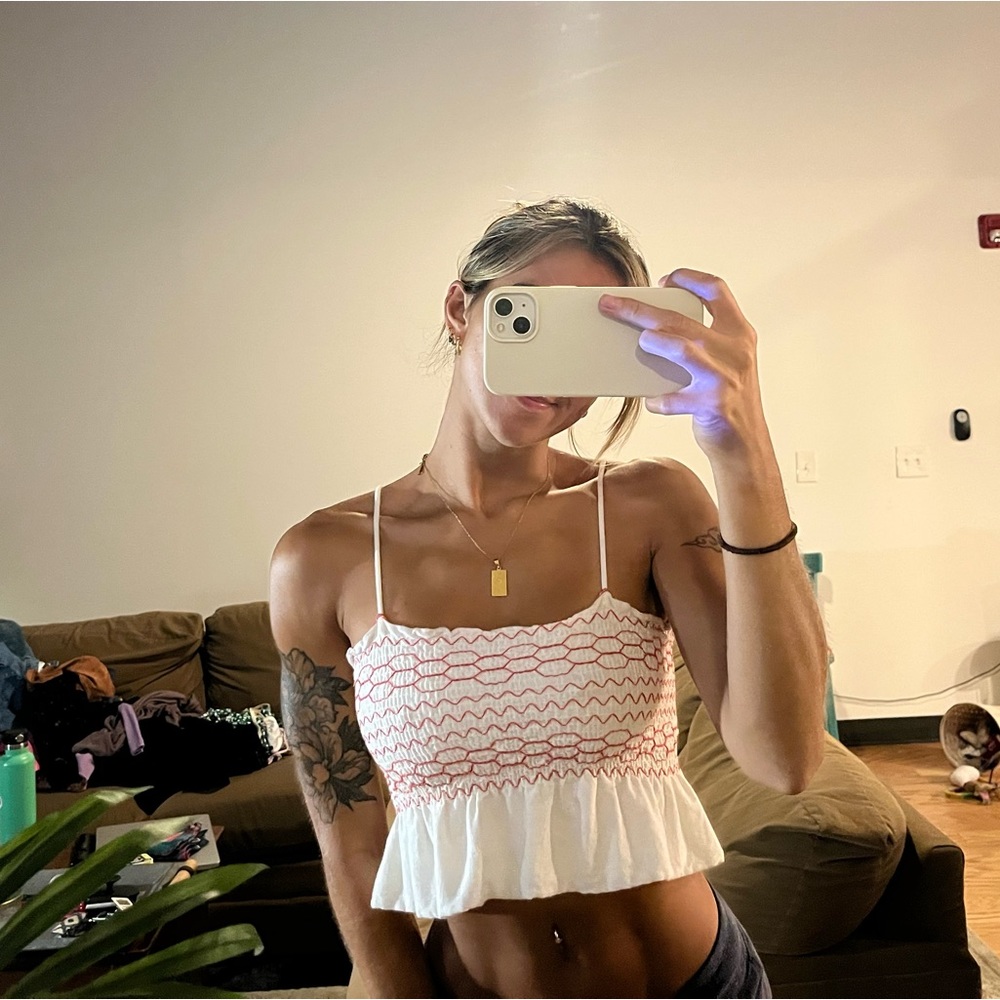 CROPPED CAMISOLE (S)